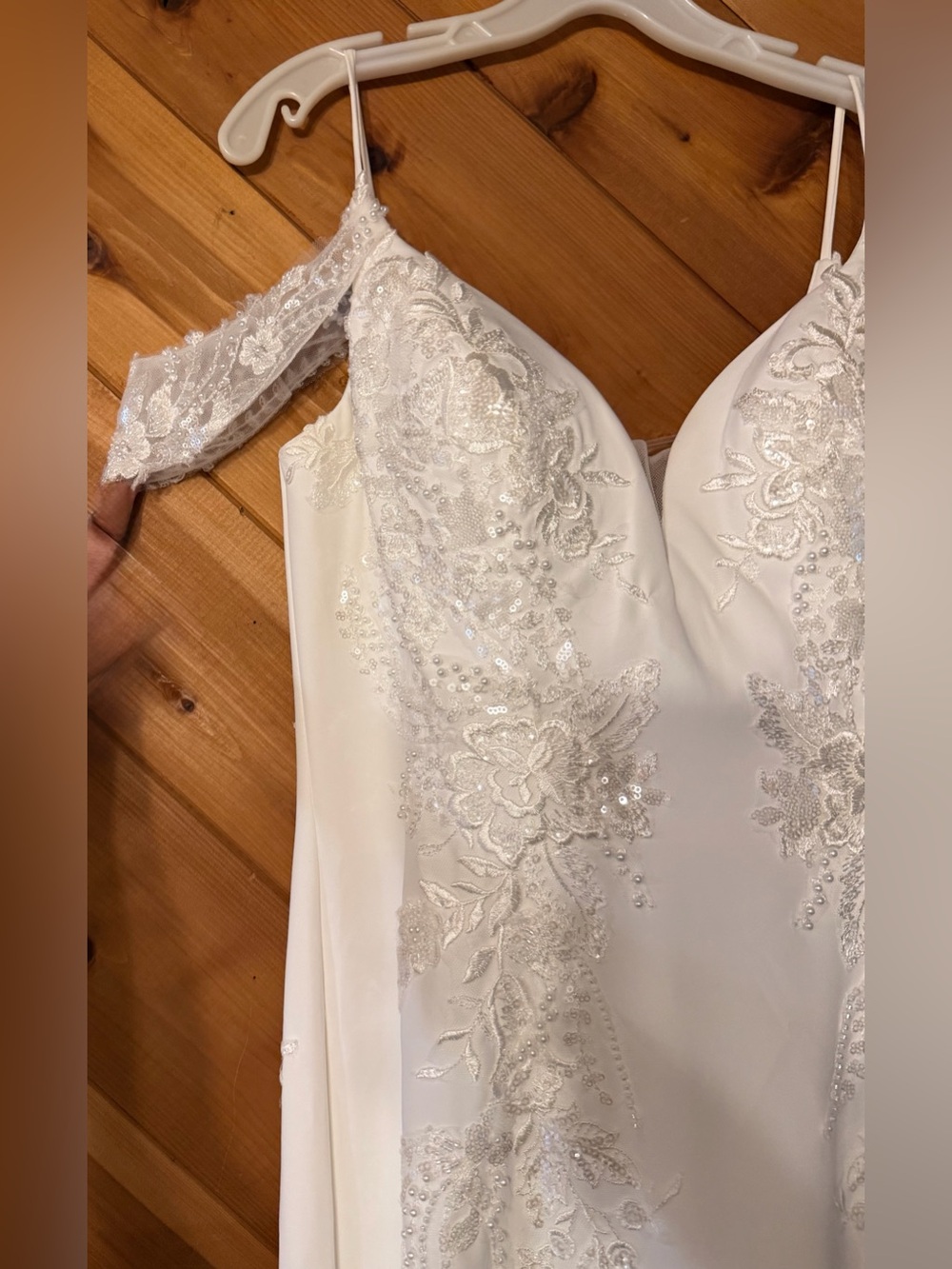 Stella Couture Style 24555 Wedding Dress Size 8 Train Mermaid Style Off Shoulder - Picture 3 of 13